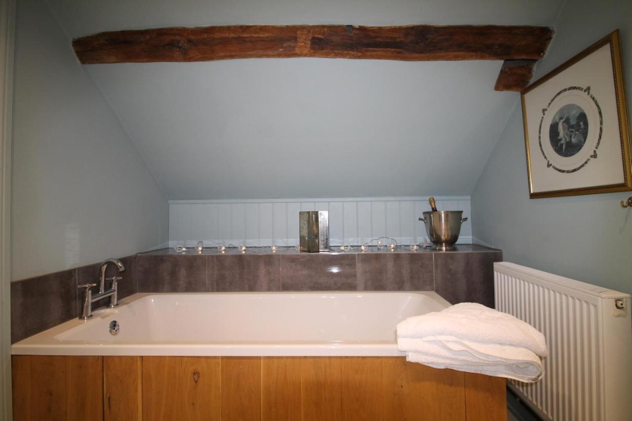 The Coach House Villa Whitby Eksteriør bilde